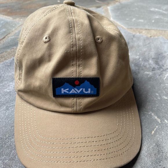 New! UO-KAVU Ballard Classic Baseball Hat - Picture 3 of 3